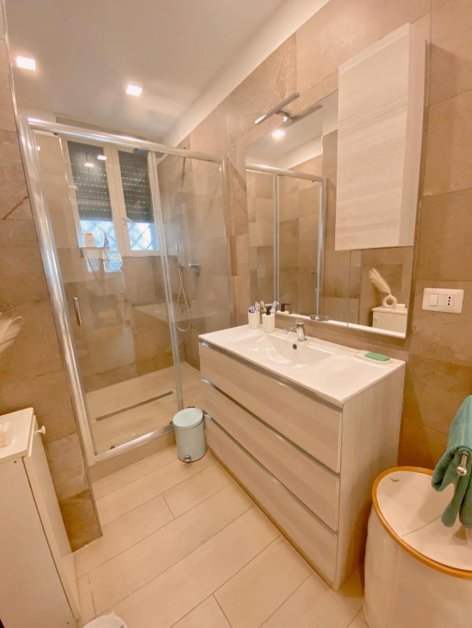Fifi Home Поцуоли Екстериор снимка